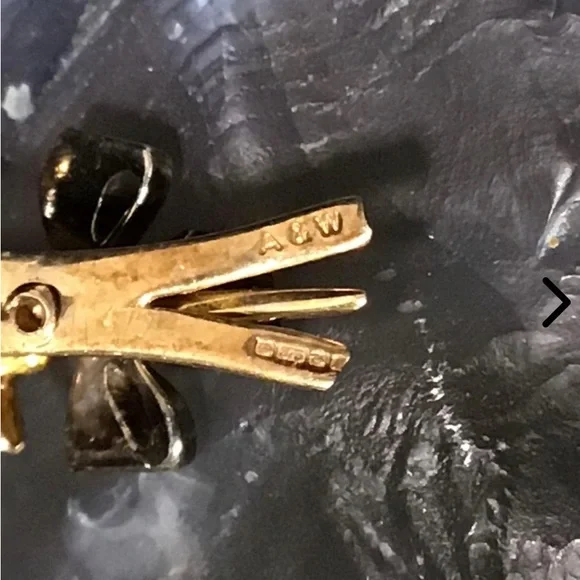 9 K 6.7 grams, Solid gold, antique fern brooch with 5 pearl accents - Picture 6 of 7